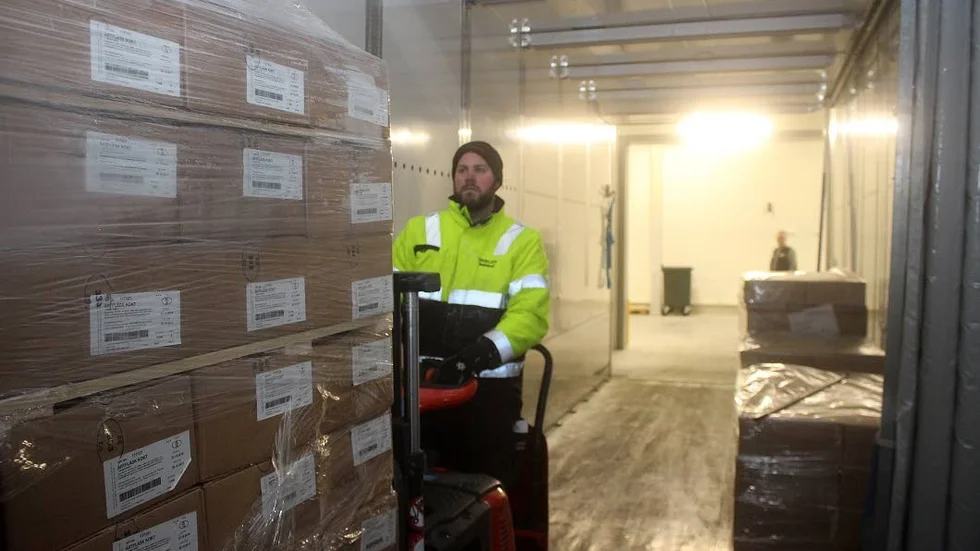 Drar i gång. Martin och Serveras nybyggda lager i Enköping öppnar på måndagen. Från lagret kommer dagligen 50 lastbilar att göra 2 000 leverenser till kunder.