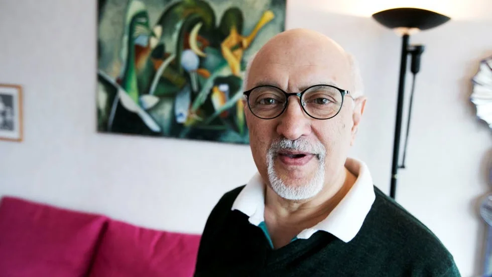 Reza Rezvani. Har i höst släppt diktsamlingen "Skapelsekanal i mellanvärlden".