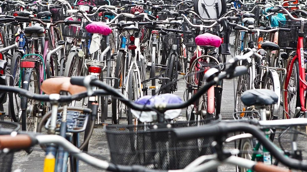 Cyklar vid resecentrum