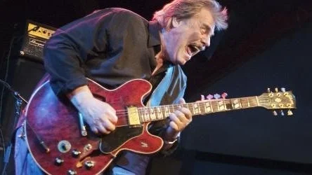 Rolf Wikström när han spelade på Katalin 2009.