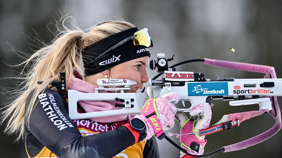 Ingela Andersson avslutade karriären med att skjuta fullt hus i stående skyttet i SM. Hon åkte in på en sjunde plats.