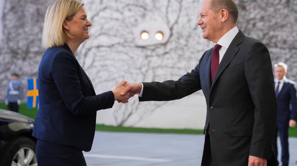 Magdalena Andersson togs emot av Olaf Scholz i Berlin.