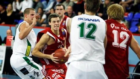 Anton Gaddefors och Uppsala förlorade senast med 21 poäng mot 08 Stockholm.