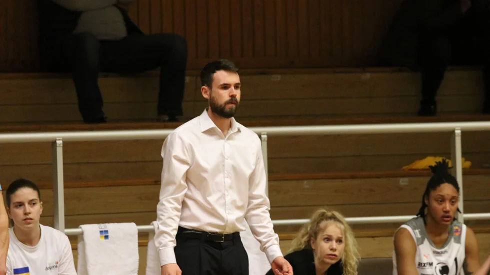 2-0 och semifinal! Kevin Taylor Lundgren coachade till andra raka mot Mark.