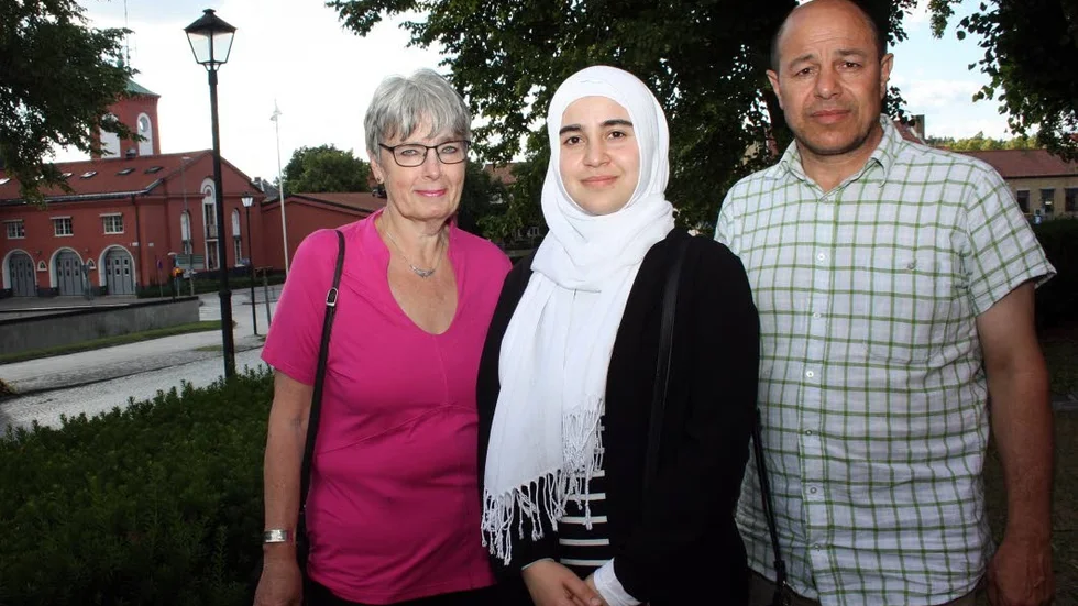 BESLUTSAMMA. Inger Erlewing, Bayan Khalil och Abdul Moti Khalil.