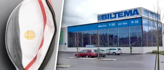 Han får inte använda munskydd när han jobbar i butik
