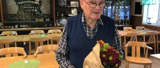 Galapristagaren firade som vanligt: "En kopp kaffe"