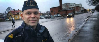 Flera äldre bestulna i hemmet: "Det är ett jävla sätt"