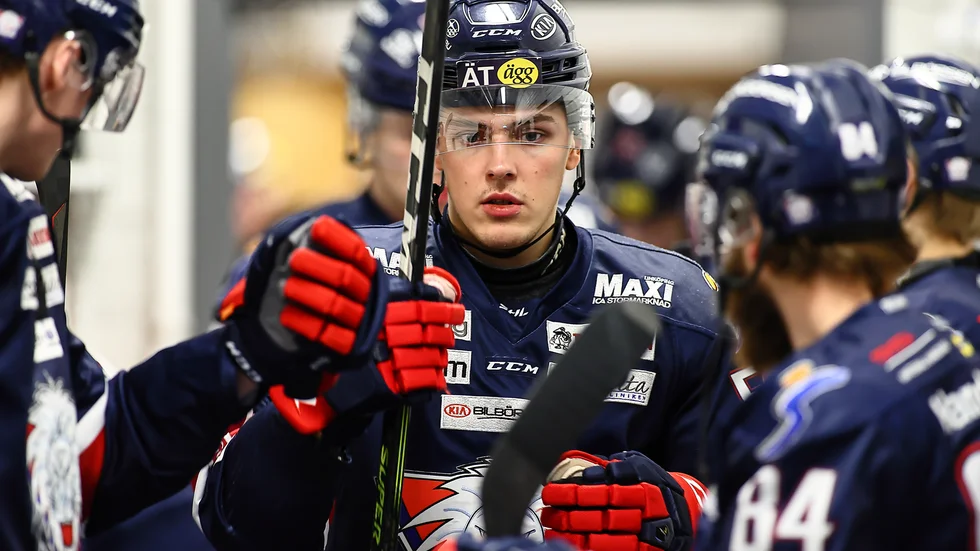 Max Lindroth är ett stort utropstecken i säsongens LHC. 