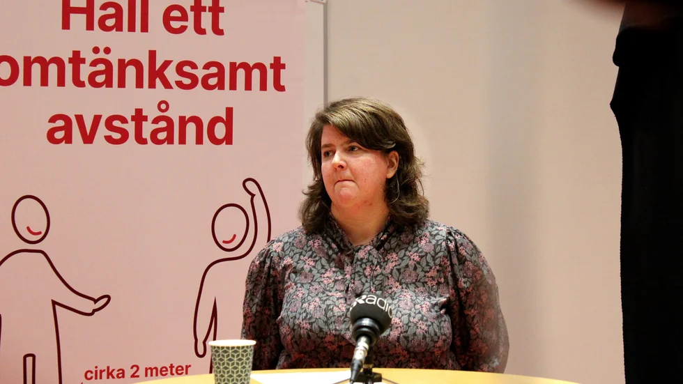 Regionstyrelsens ordförande Kaisa Karro (S), medger att politiken har fått stå tillbaka under lång tid på grund av pandemin.