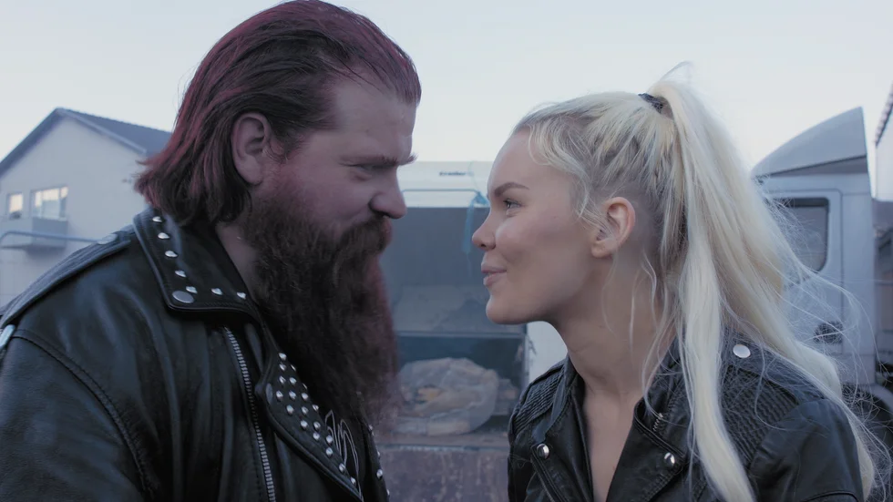 Vad hade hänt om ”Klimpen” inte hade bett Mattias Sjöstedt att föreviga kampen för ett bättre liv? Den frågan ställer sig krönikören efter att ha sett dokumentärfilmen ”Jag är klimpen motherfucker”.