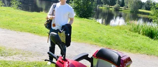 Dramat i älven: Permobil i vattnet – Otto drog upp mannen 