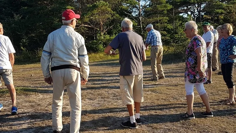 Medlemmar spelar boule
