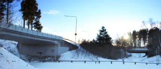 Kvinna rånades av två okända män