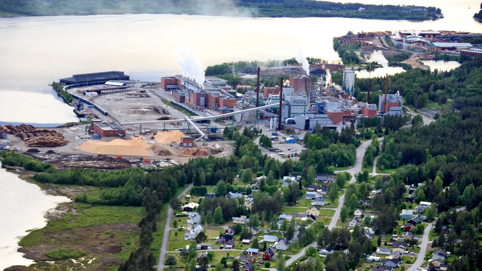Industriernas underhållsstopp har lett till diskussioner i samband med smittspridning. Cirka 400 personer kommer att jobba med stoppet på SCA. "Vi förstår allmänhetens oro och tar den på allvar," säger Jens Rieglert. (Arkivbild)