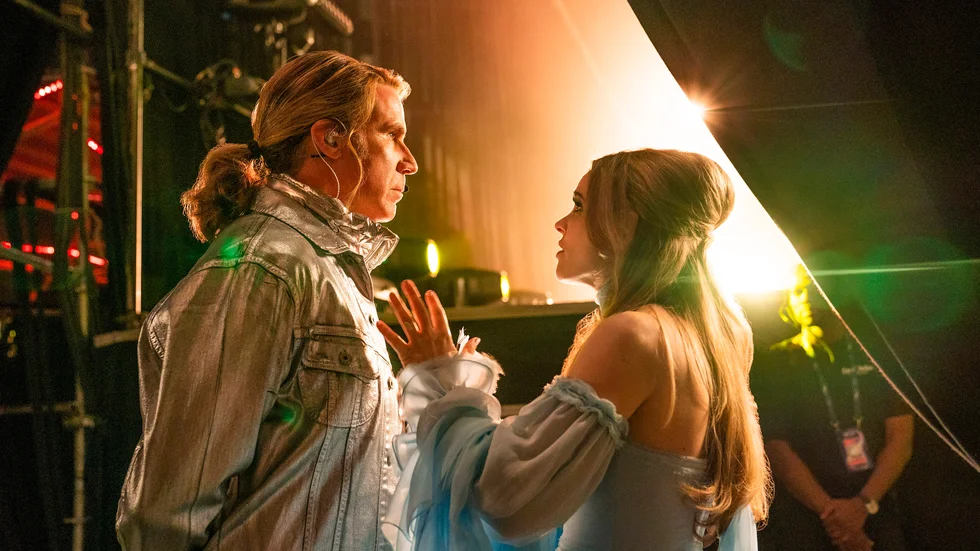 Musiken från filmen "Eurovision Song Contest: The story of Fire Saga" klättrar på albumlistan. I filmen spelar Will Ferrell och Rachel McAdams islänningarna Lars och Sigrit, som tillsammans utgör ESC-duon Fire Saga. Arkvibild.