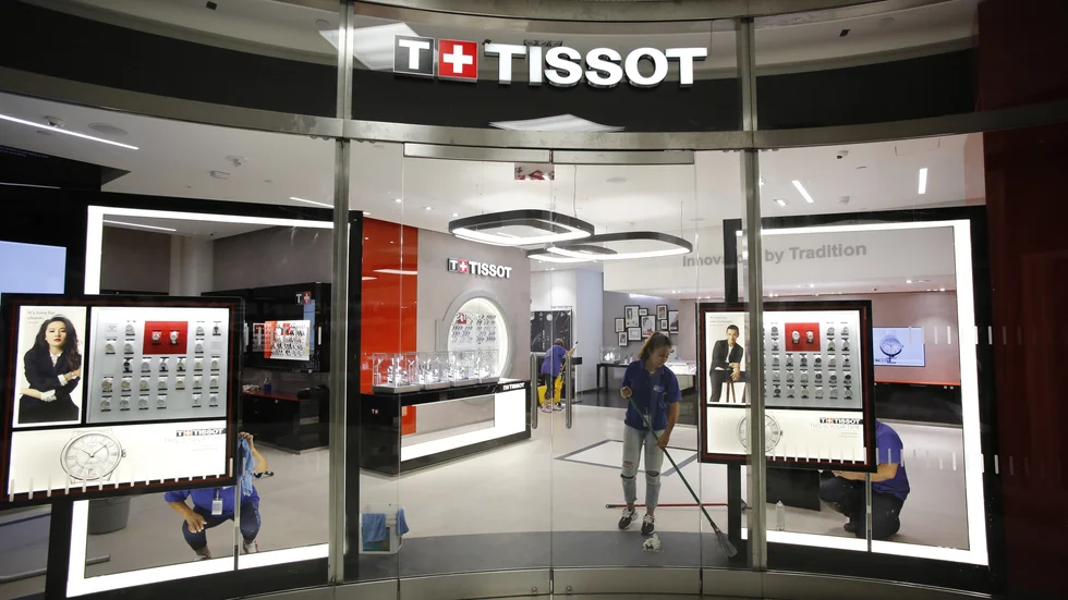 Swatch, med varumärken som Longines och Tissot, redovisar en förlust för årets första halvår. Arkivbild.