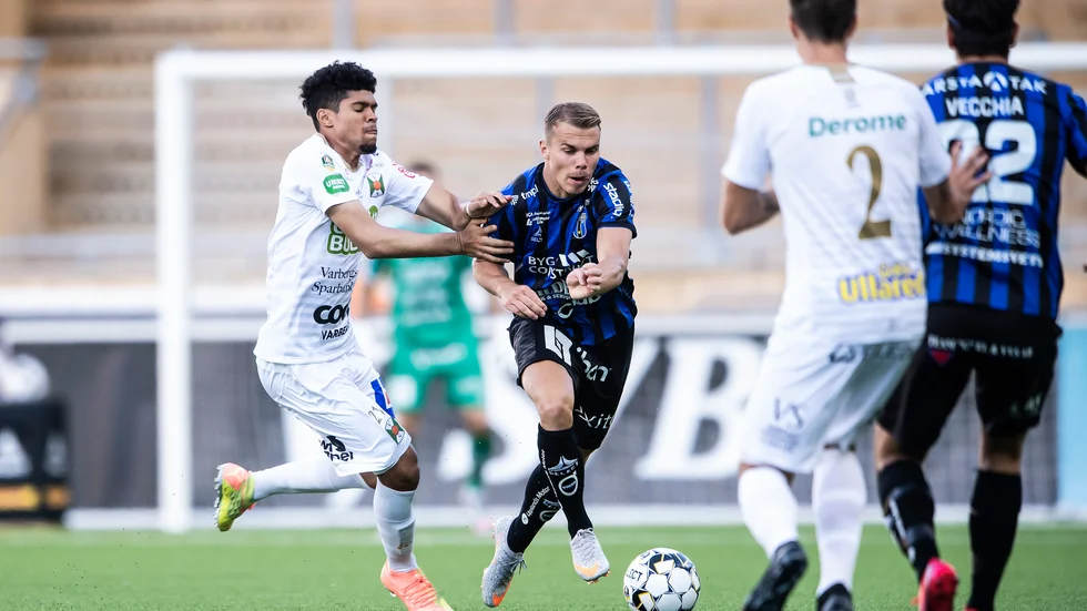 Elias Andersson i Sirius match mot Varberg. 