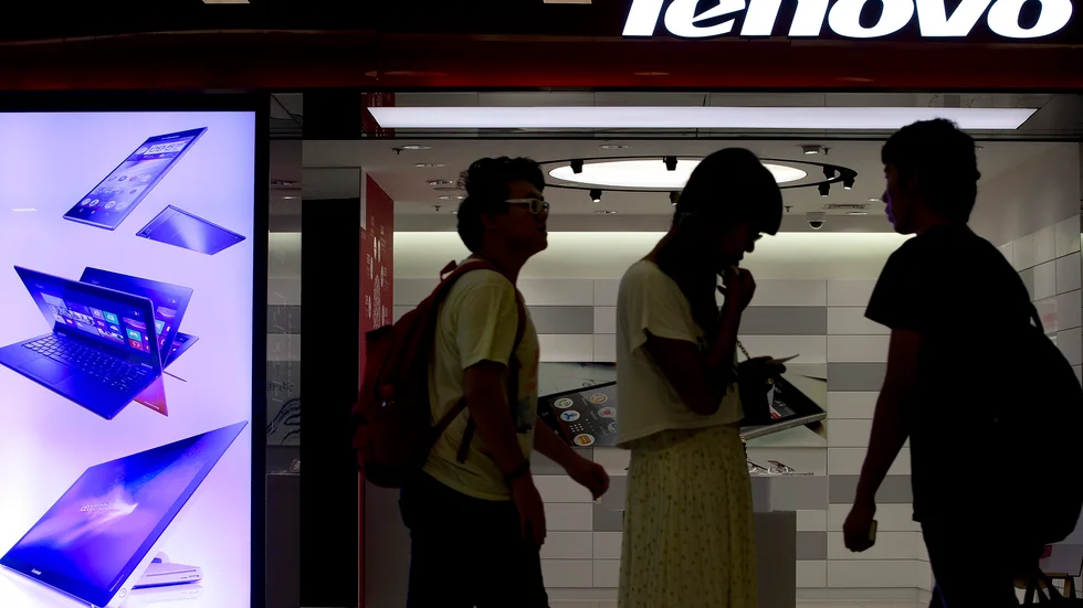Allt mer distansarbete under cornakrisen blir klirr i kassan för kinesiska Lenovo, världens största tillverkare av persondatorer. Arkivbild
