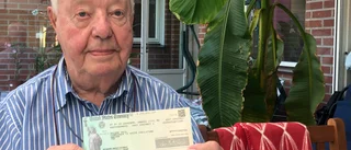 Roland, 89, fick brev från Trump: En check på posten