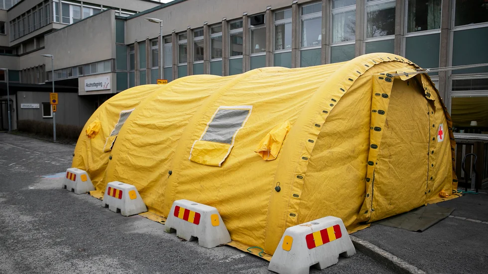 Det temporära undersökningsrummet i form av ett tält vid Nyköpings lasarett, behövs inte längre.