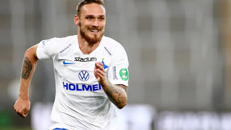 IFK Norrköping och backen Linus Wahlqvist spelar i Borås under söndagen.