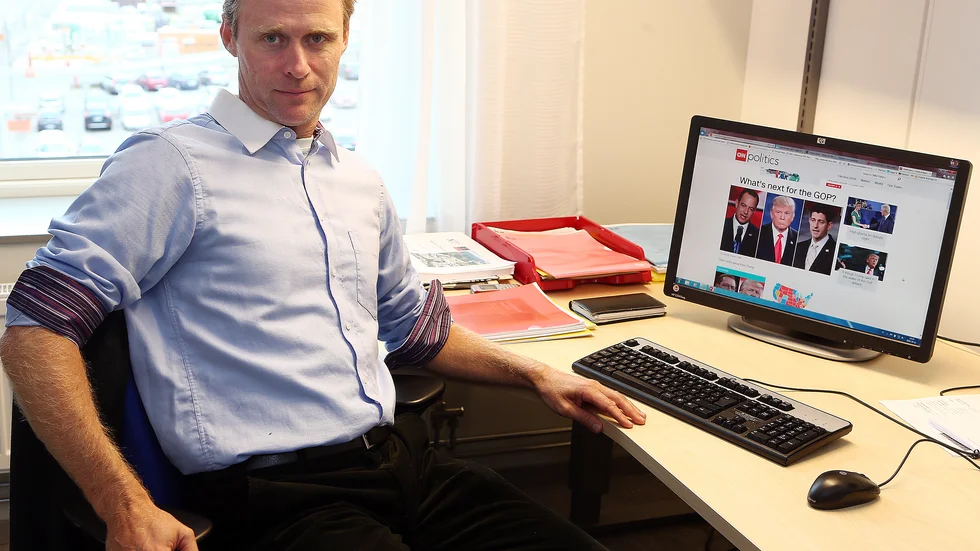 Johan Wänström, statsvetare vid Linköpings universitet menar  att hot och hat förekommer mot lokalpolitiker med jämna mellanrum. Vissa frågor och beslut är mer känsliga än andra.