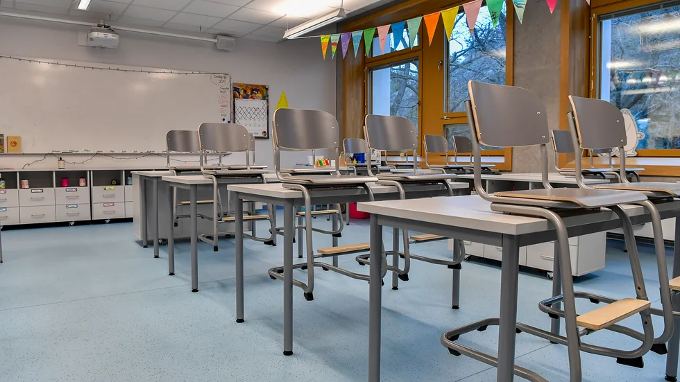 Vad ska ytan kosta? Kommunens ledande politiker vill få undersökt om Linköpings skollokaler är för dyra.
