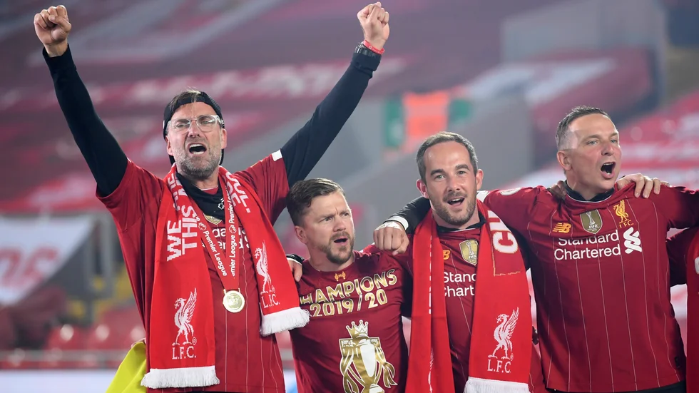Jürgen Klopp ringde och väckte Alex Ferguson efter att titeln säkrats. Arkivbild.
