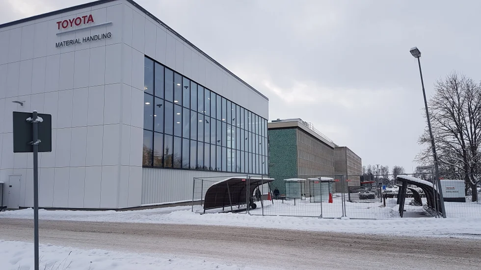 Toyota Material Handling levererar inga produkter till Ryssland. I landet har de kvar sitt säljbolag.