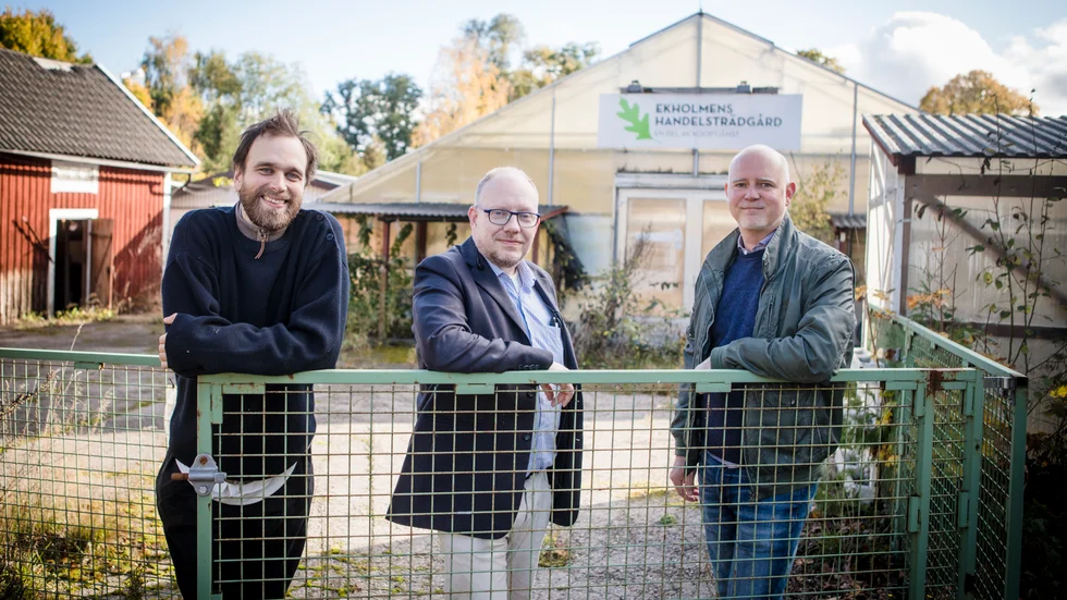 Olle Söderström, samhällsplanerare, Erik Olsson, byggchef/kommunarkitekt och Robert Davidsson (C), ordförande i samhällsbyggnadsnämnden.