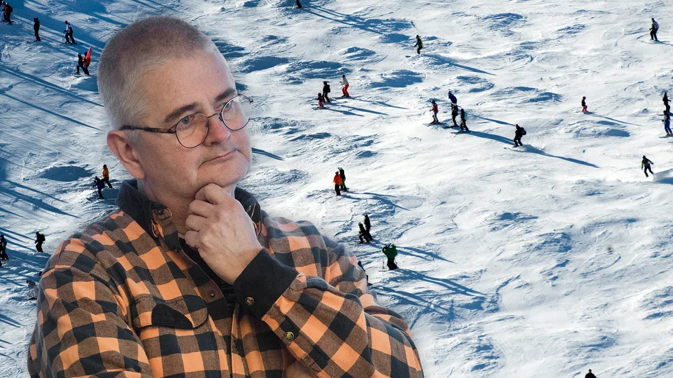 Smittskyddsläkare Anders Nystedt är pessimistisk om möjligheten att nå målet att vaccinera alla vuxna som vill innan halvårsskiftet. "I princip kommer det att vara omöjligt" säger han.