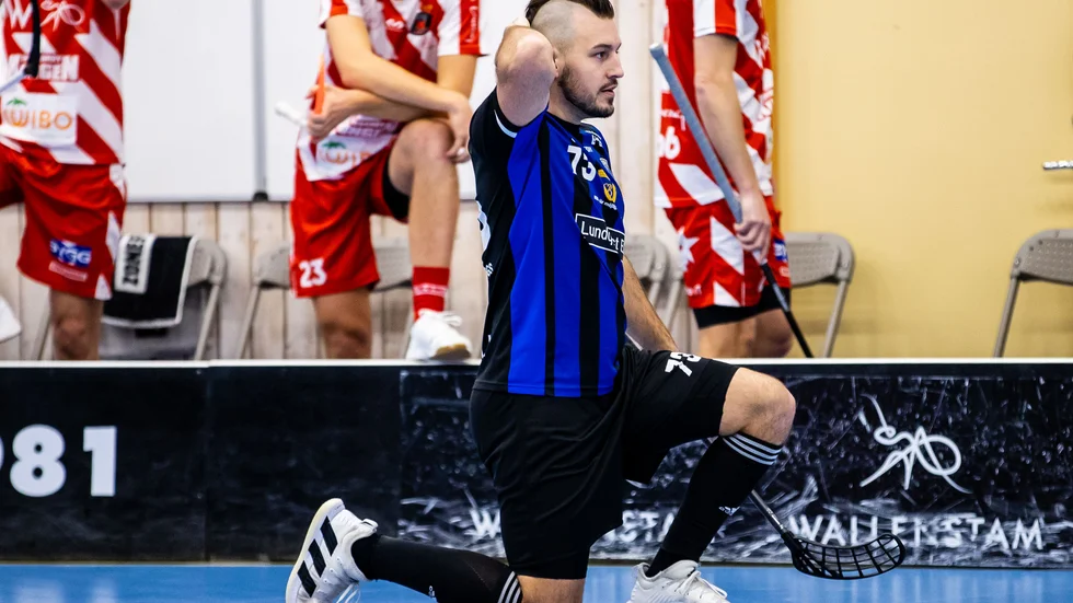 Billy Nilsson gjorde hattrick för Sirius, men det hjälpte föga. 
