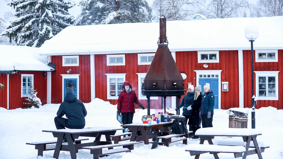 En ekonomisk kalldusch väntar kultur- och fritidsförvaltningen. Husen på Hägnan har ett underhållsbehov på minst tio miljoner kronor, pengar som förvaltningen inte har.