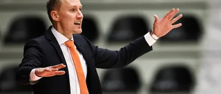 Dolphinsspelaren bröt näsbenet: "Armbåge i ansiktet"