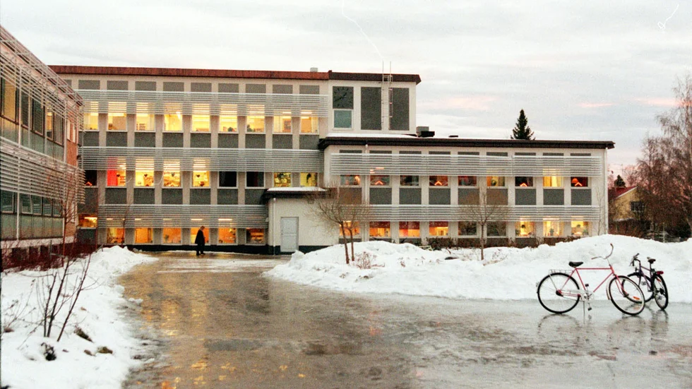 Hortlaxskolan fick utrymas efter att brandlarmet gått och räddnisntjäönsten varit på plats. (Arkivbild)