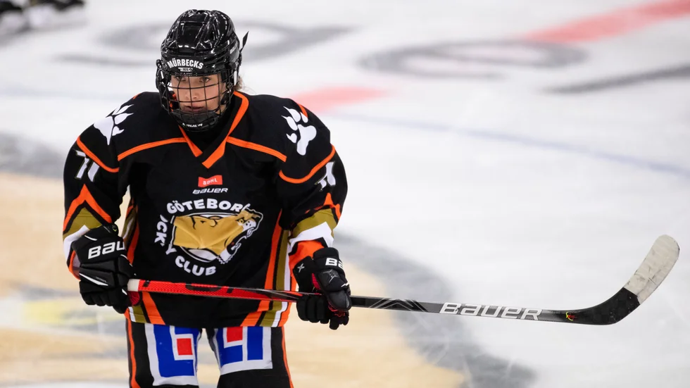 Sandra Rannerud stängs av en match i SDHL efter en spark mot en motståndare.