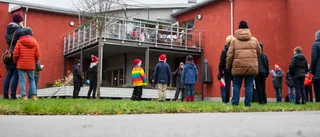 Gosskör skapade julstämning på äldreboendet