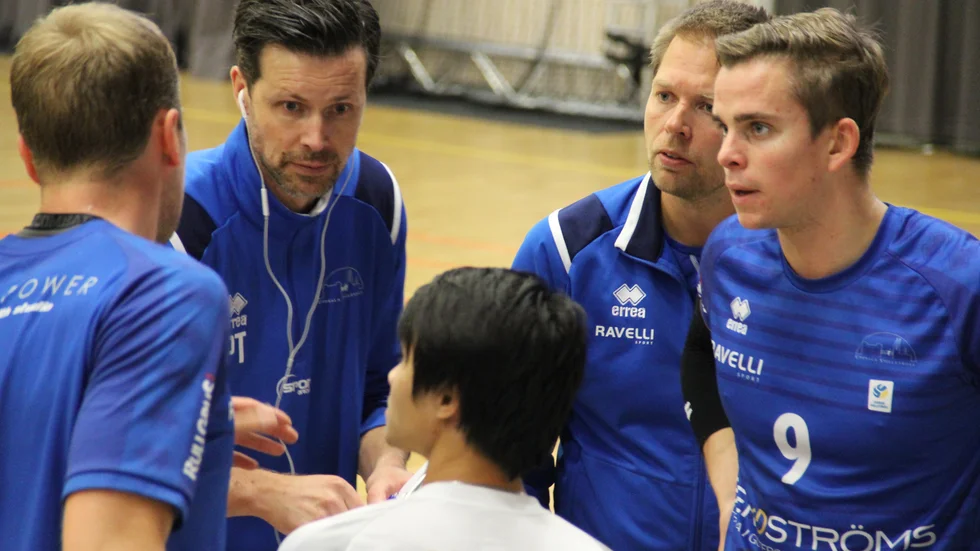 Grundseriens sista match spelas under söndagen.