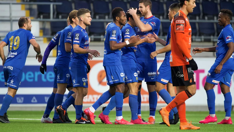 Cityjubel efter Moshtaq Ahmadis ledningsmål på Linköping arena.