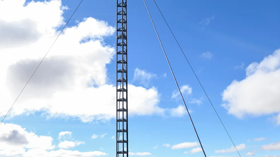 En 72 meter hög mobilmast ska byggas utanför Silverdalen.