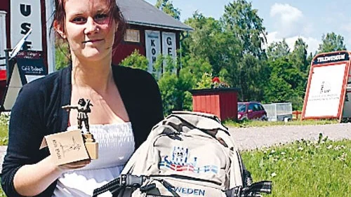 Caroline Rosberg från Virserum har fått årets ungdomsstipendium som delas ut av den lokala Lionsklubben. Priset består av att pristagaren får åka på ett av Lions ungdomsläger och Caroline har valt att åka till Danmark och delta på ett seglingsläger.