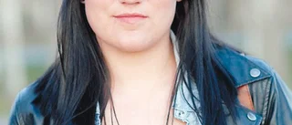 Julia tror på nytt kontrakt