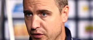 Hård kritik mot backstjärnan