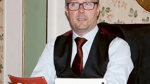 Elva miljoner kvar att fördela. Patric Enqvist, projektledare för Vimmerby med omnejd, har många ansökningar att ta ställning till.