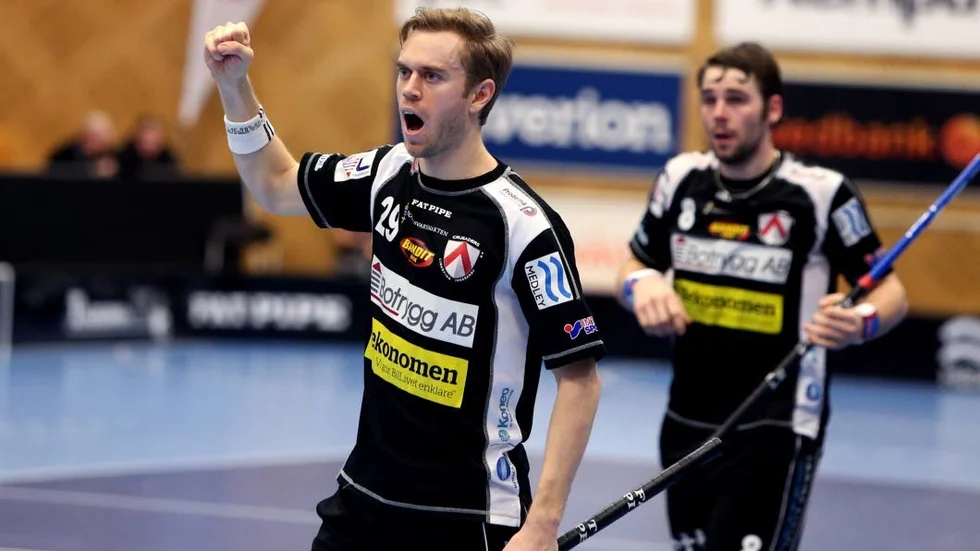 Libk måste spela med mer "mördarinstinkt" säger nummer 29, Marcus Johansson, inför mötet med Warberg hemma på fredag kväll.