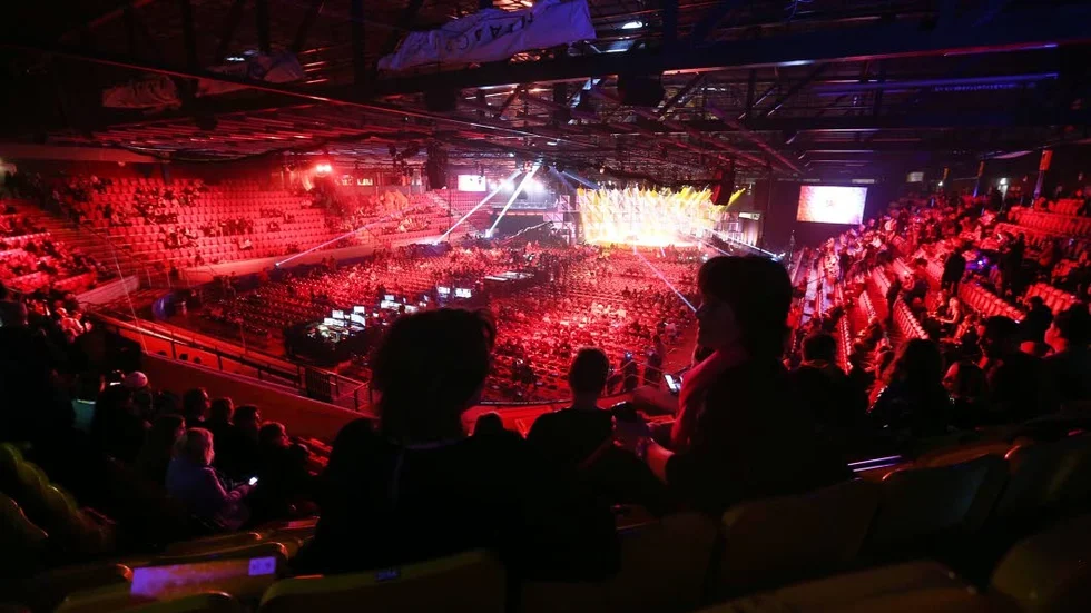 Sällan har det varit så nödvändigt som nu att ifrågasätta om Melodifestivalen är vad Sveriges television och landets kommunpolitiker bör lägga medborgarnas pengar på, anser ledarskribenten. (Arkivbild från 2016) 