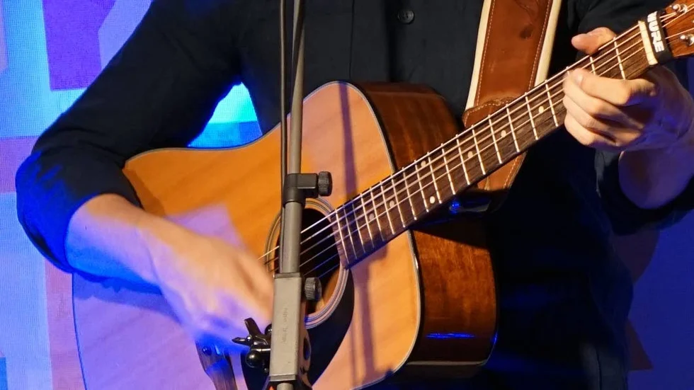 På torsdag blir det musik på Ludde.