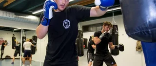 Första stegen i boxningskarriären