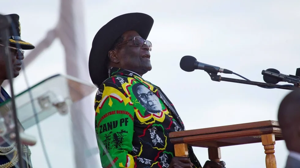 Mugabe. Presidentens tid vid makten ser ut att gå mot sitt slut.